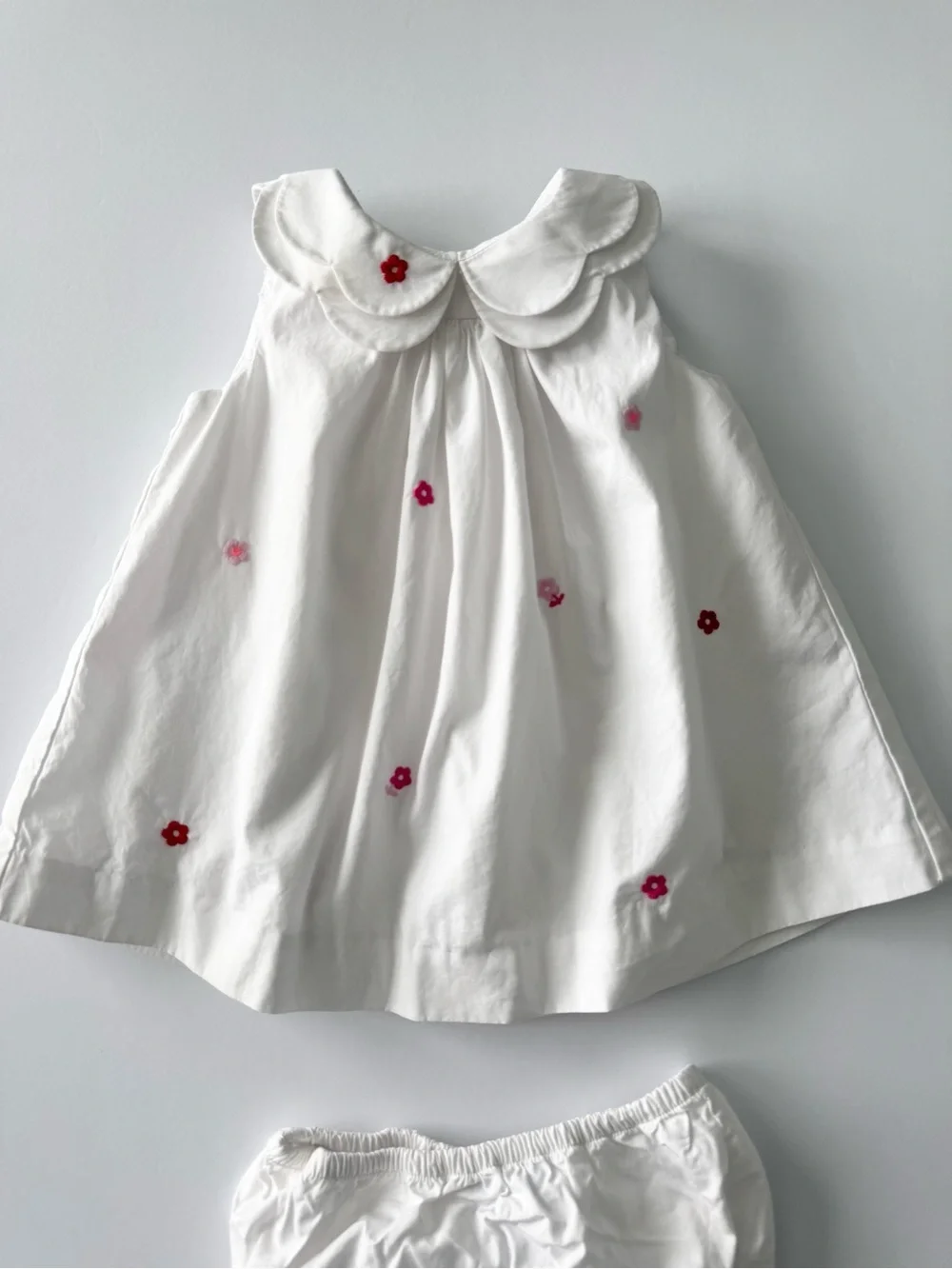 Jacadi White Flowered 2 Piece Set Size 6M